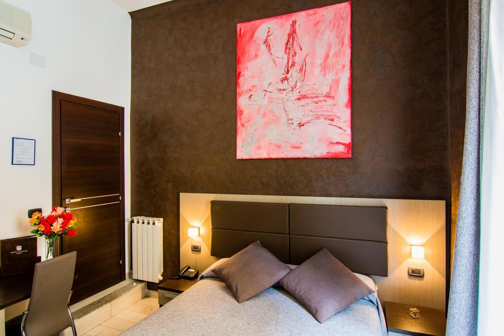 Hotel Charter 2*