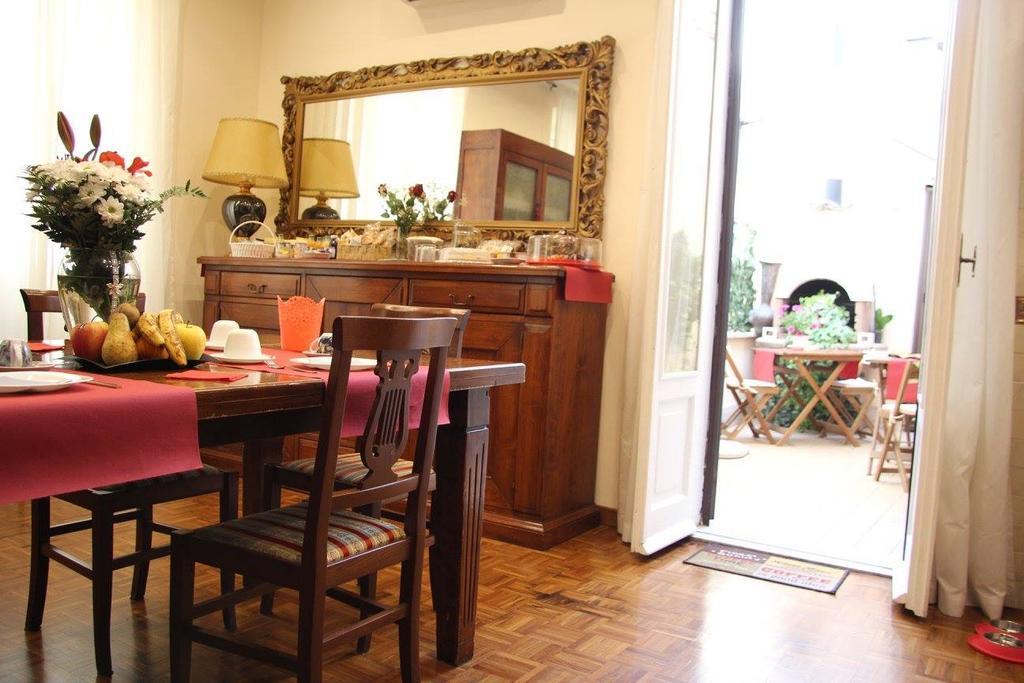 Alojamento de Acomodação e Pequeno-almoço L'angelo Di Borgo 3*