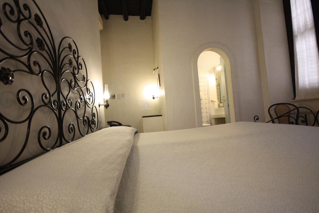 Hotel Cherubini