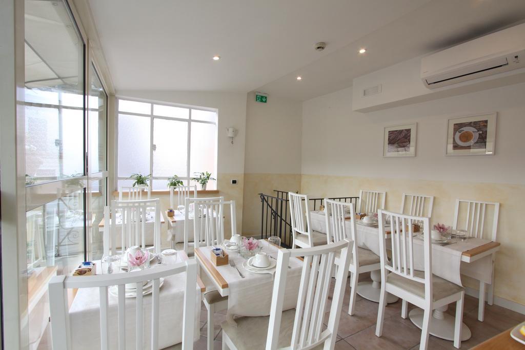 Apartment La Fenice Rom