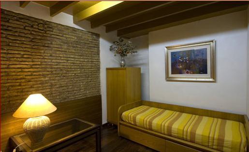 Pensión Spanish Diamond Luxury & Jacuzzi 2*