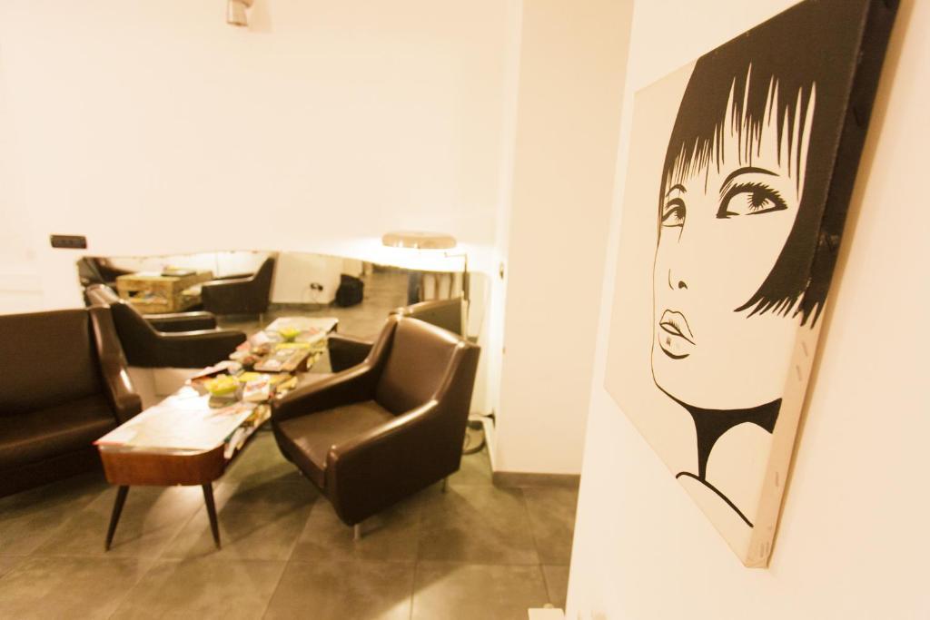 Mr Frills Affittacamere Roma