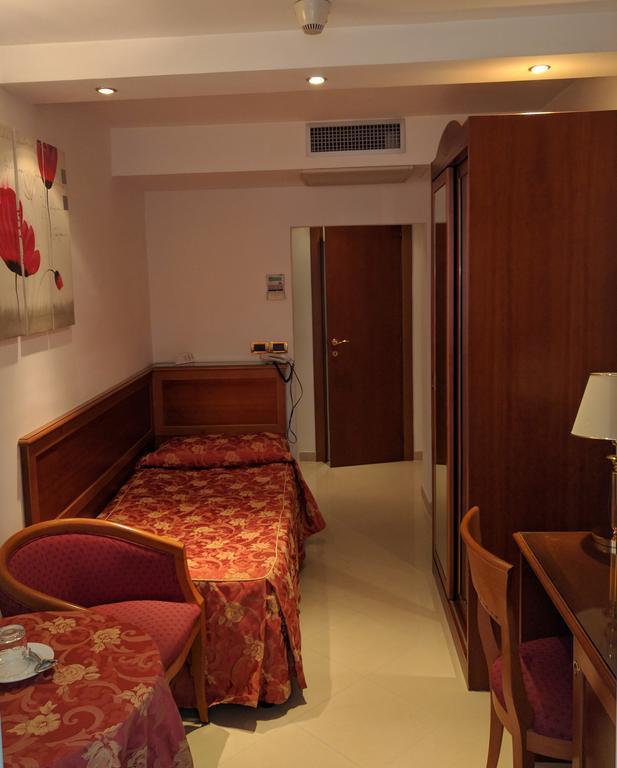 Hotel San Carlo Roma