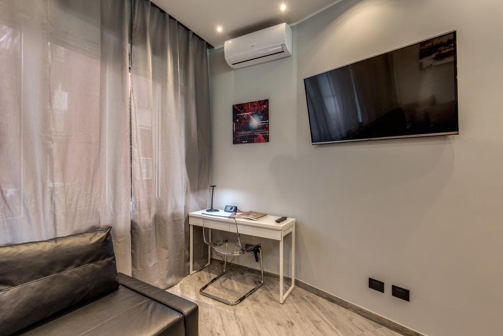 Lux Rome