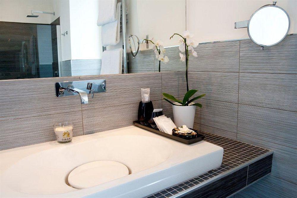 Bed & Breakfast Romerooms Cola Di Rienzo Roma