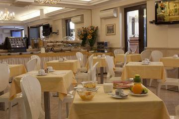 Galileo Hotell 3*
