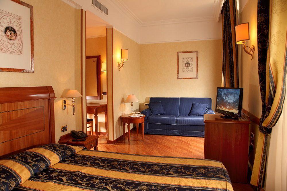 Ottocento 4* Roma