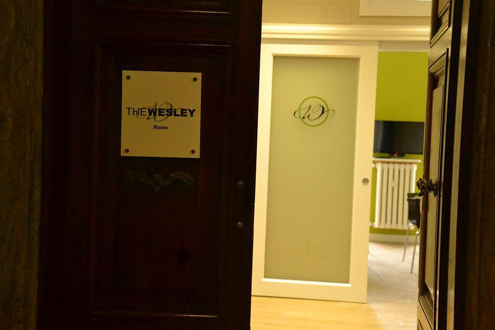 The Wesley Pensión Roma