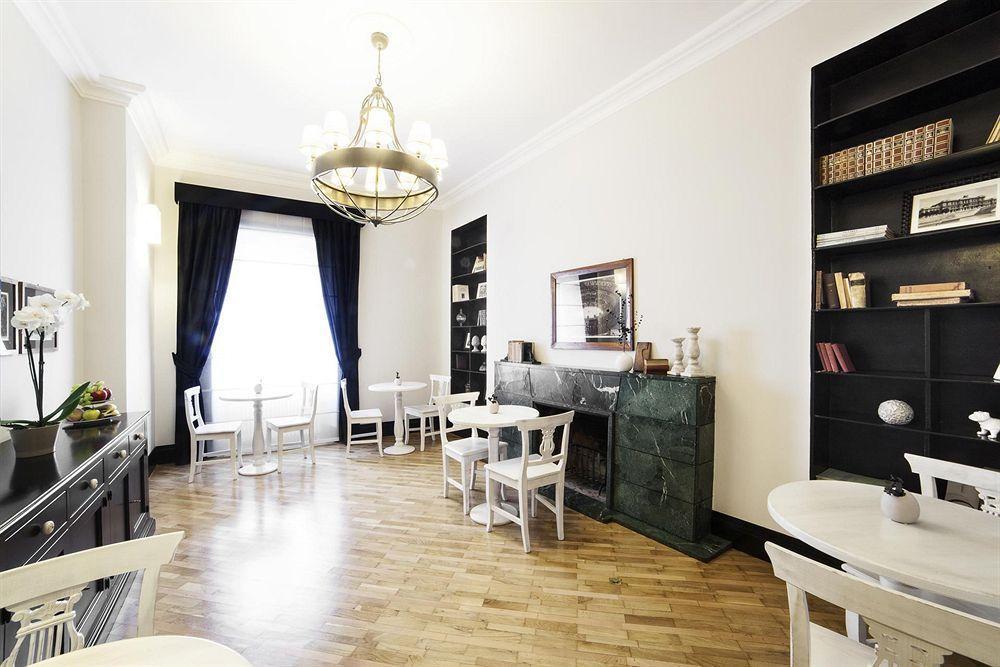 Residenza Scipioni Luxury Bed and breakfast 2*