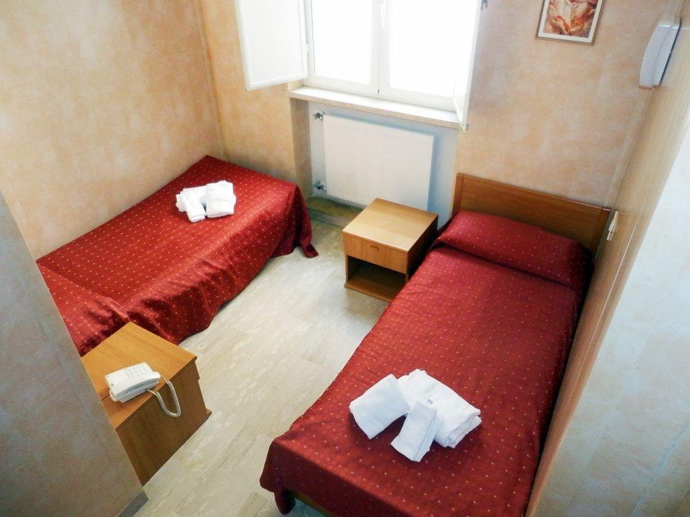 Casa Per Ferie Santa Maria Alle Fornaci Hotell 3*
