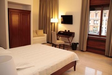 St. Peter' Six & 3* Roma
