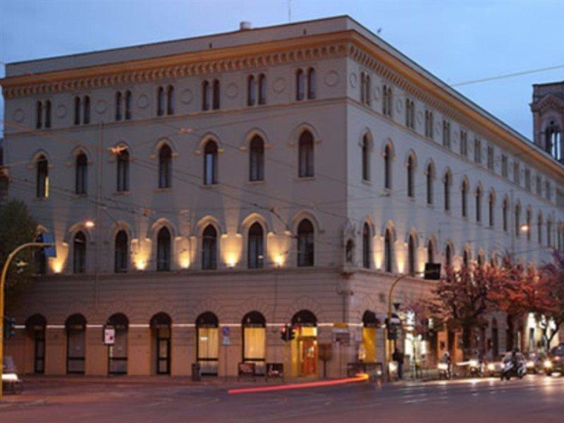 Hotel Milton 4*