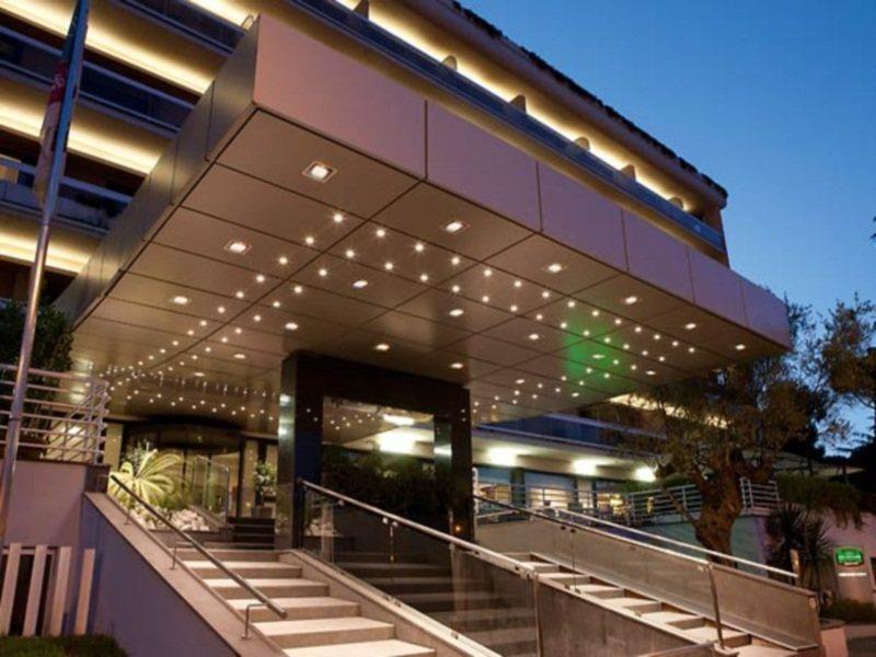 Hotel Courtyard By Marriott Park