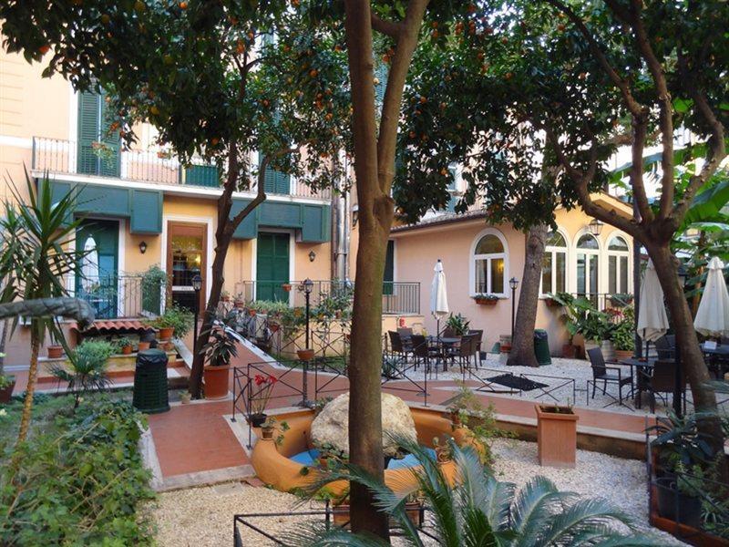 Hotel Astoria Garden