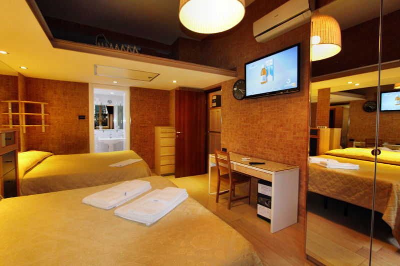 Apart-hotel Candia 3*