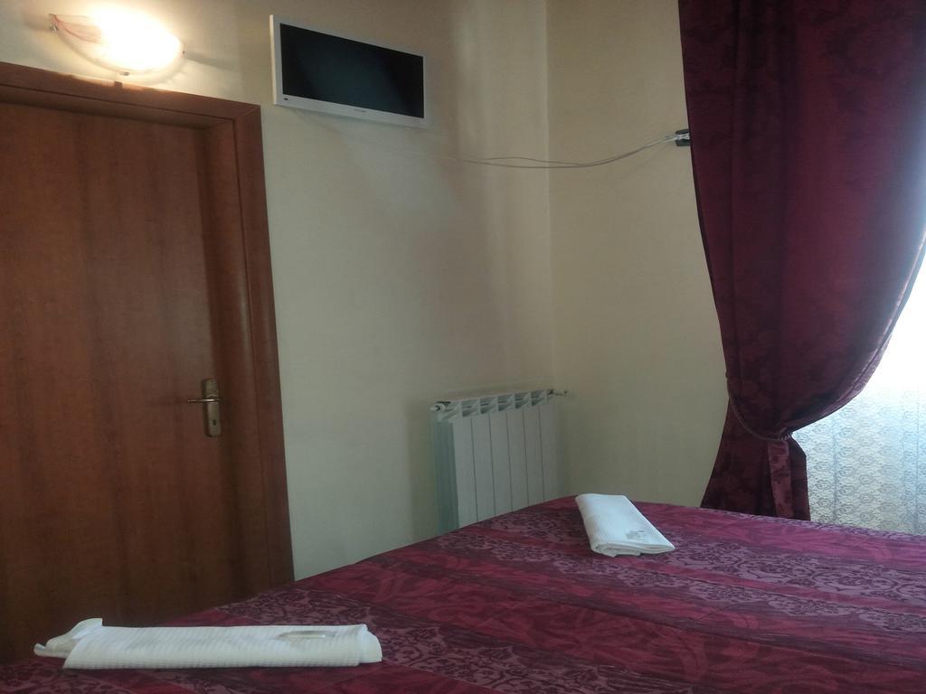 Starlight Bed & Breakfast 2*