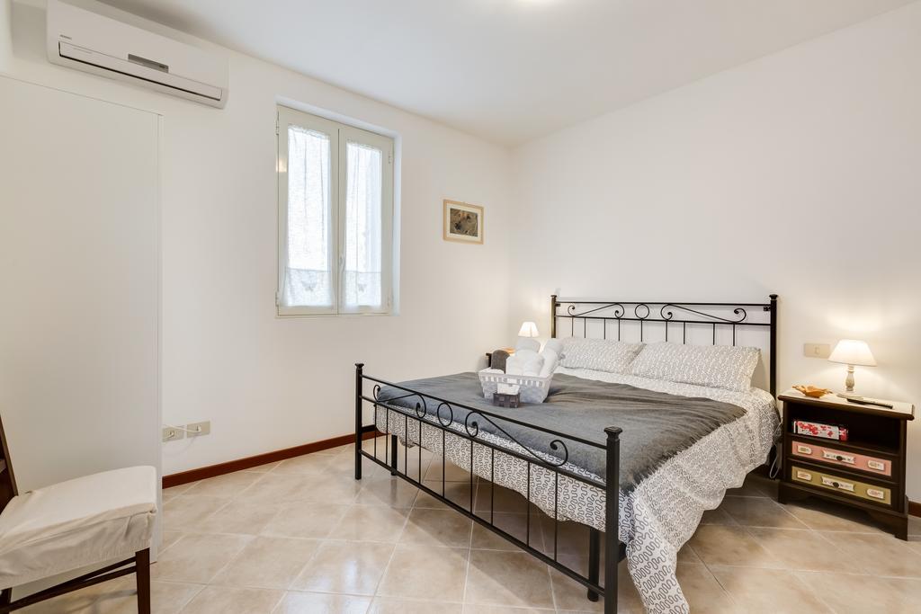 Grappoli Di Sole Alloggio per agriturismo Roma
