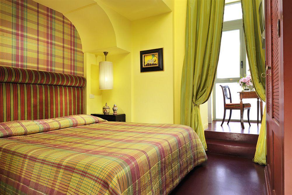 Affittacamere Casa Heberart Sistina 2*