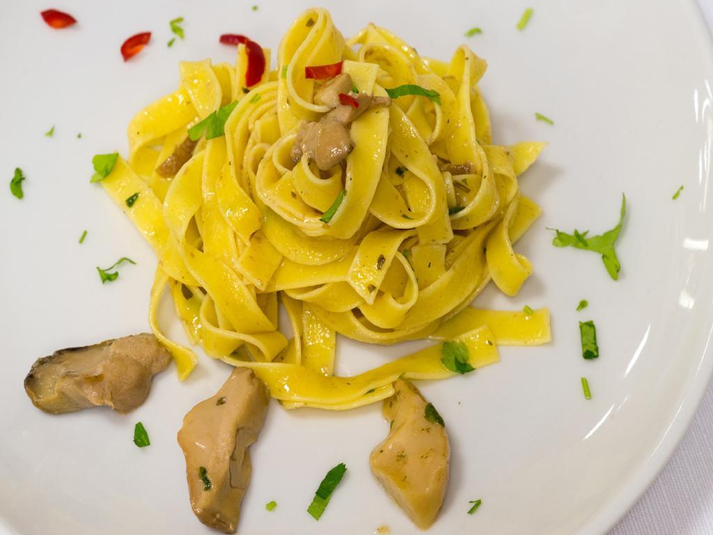 Hotell Ele Park Pamphili