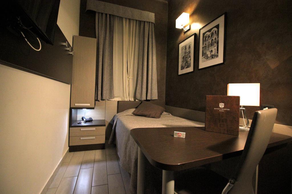 Hotel Charter