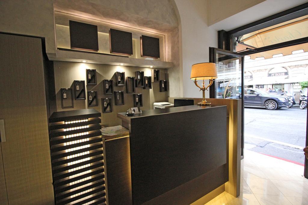 Charter Hotel
