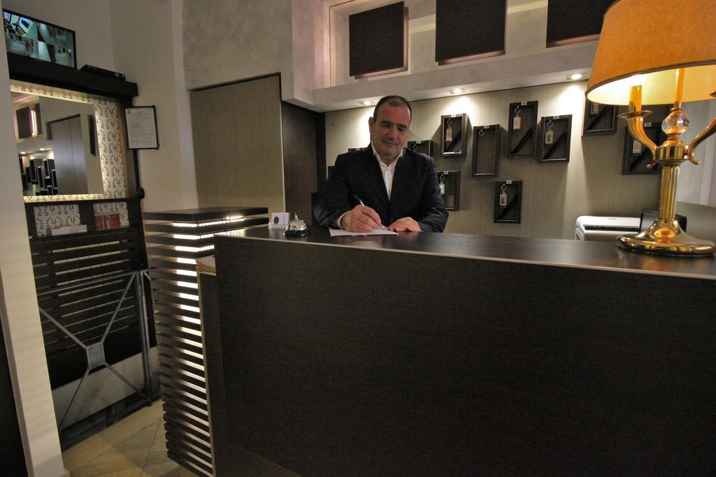 Charter Hotel