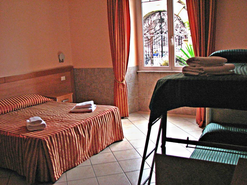 Pensión Sun Moon Roma