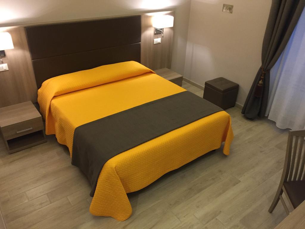 Archi Di Affittacamere Roma