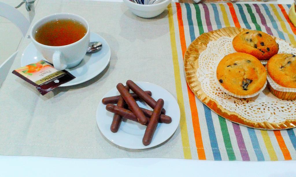 Alojamento de Acomodação e Pequeno-almoço Eur *