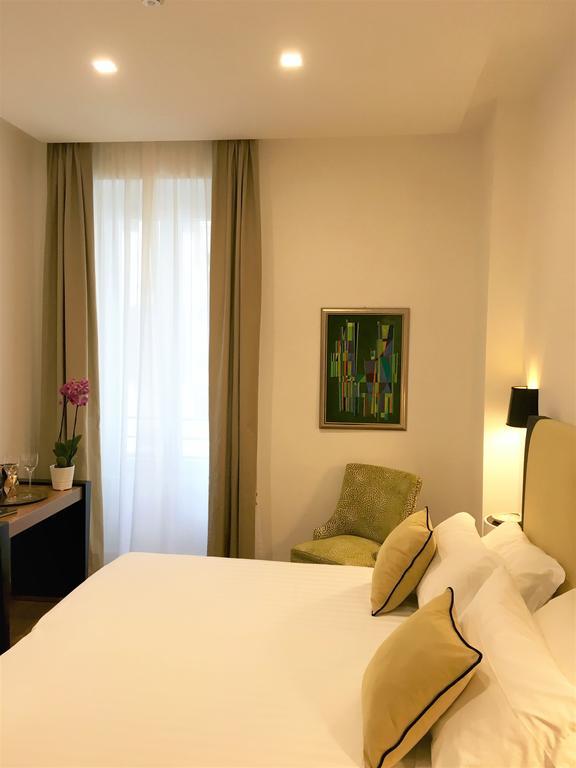 900 Piazza Del Popolo Bed & Breakfast 3*