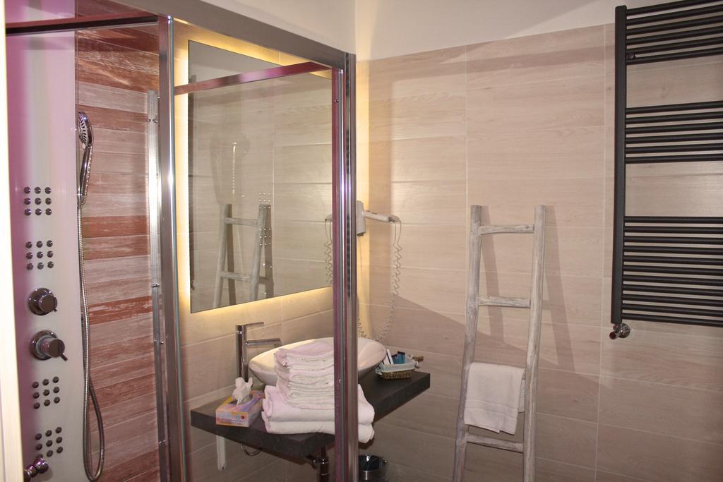 Pensión Royal 2*