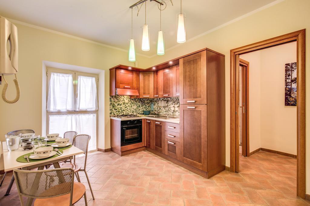 Apartment Appartamento Via Del Monte Della Farina