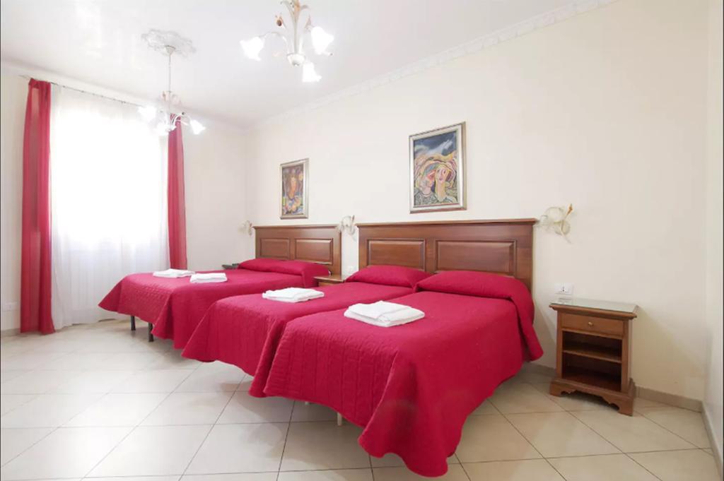Anthony House, Anthony Floor 3, Castro Pretorio * Rome