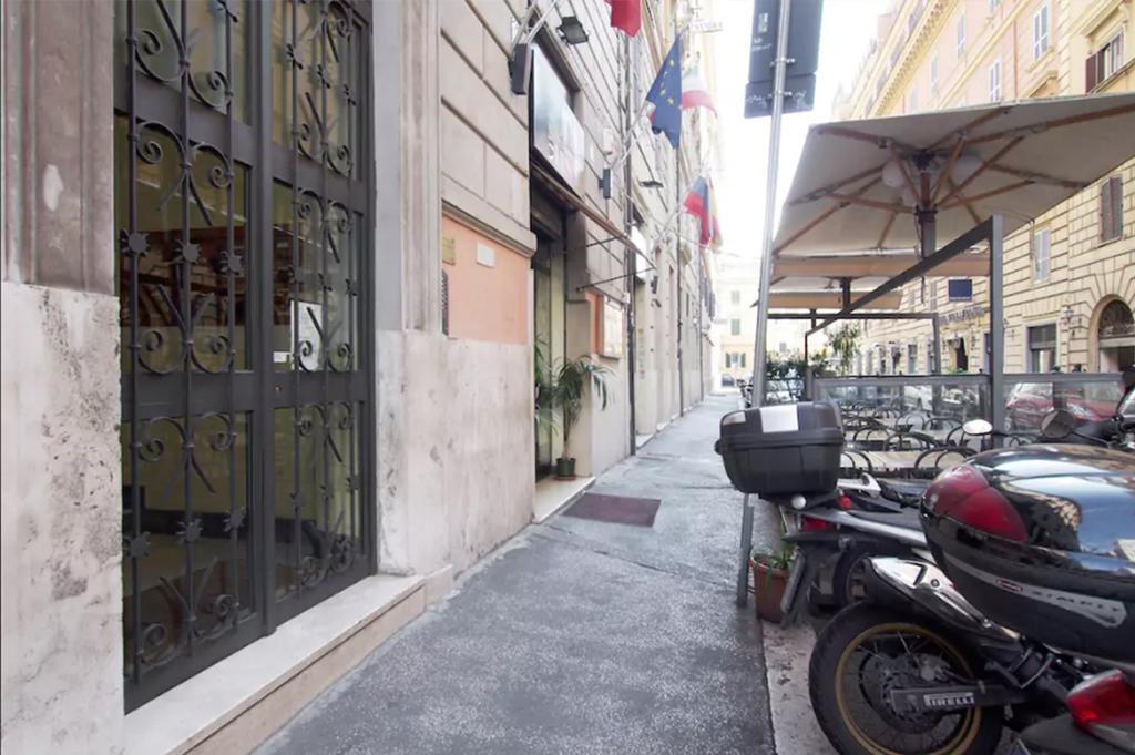 Apartment Anthony House, Anthony Floor 3, Castro Pretorio Rome