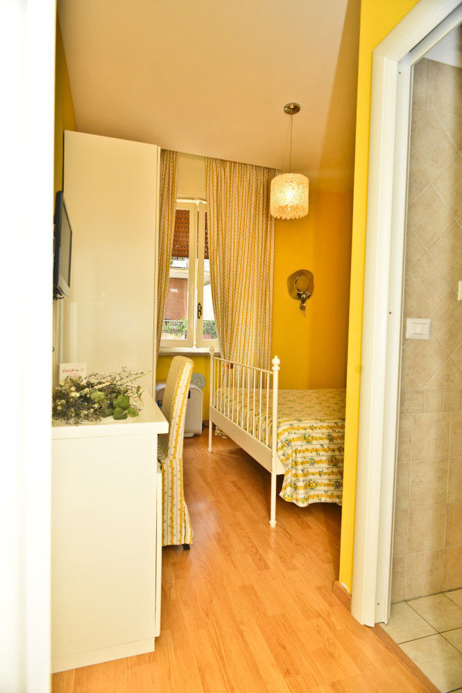 Vieniaroma * Roma