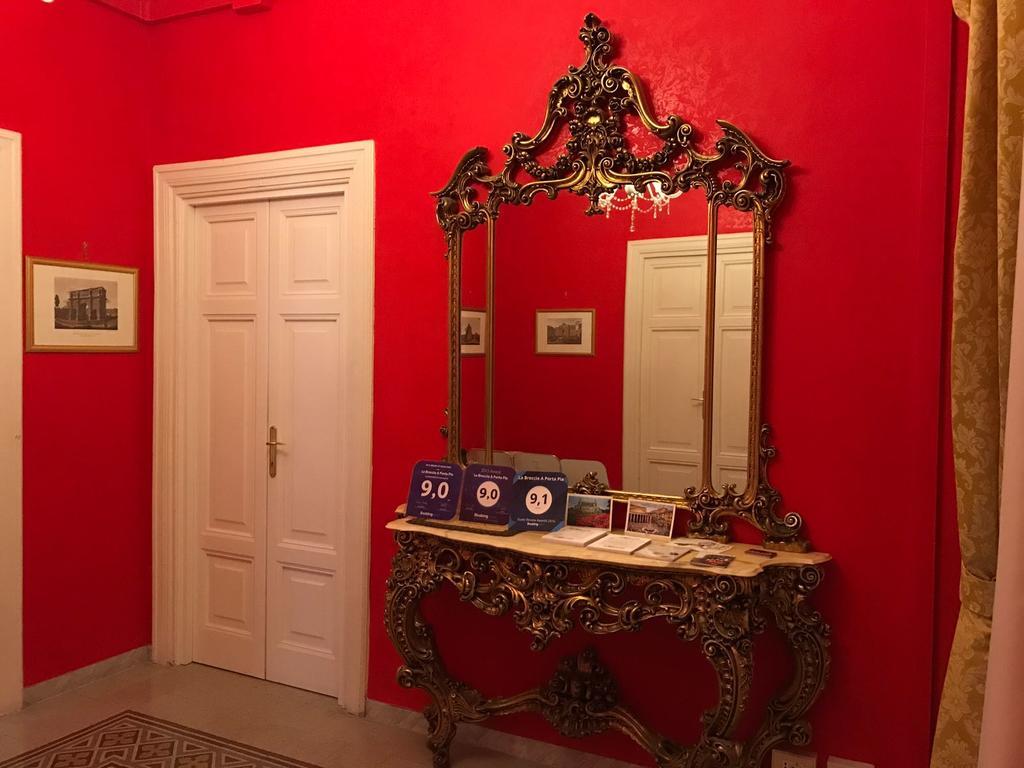 La Breccia A Porta Pia Bed & Breakfast Roma