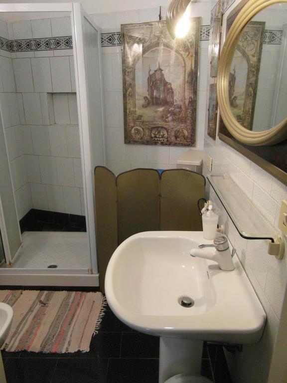 Abitazione Pigneto Bed & Breakfast 3*