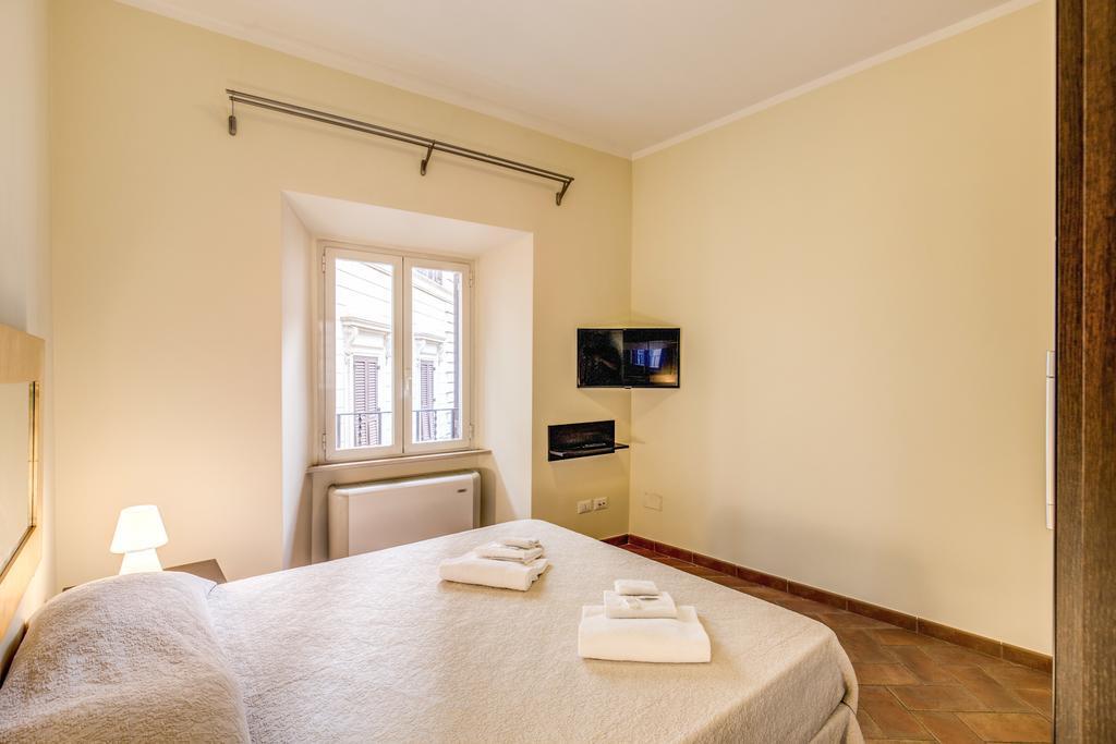 Apartment Appartamento Via Del Monte Della Farina Rom