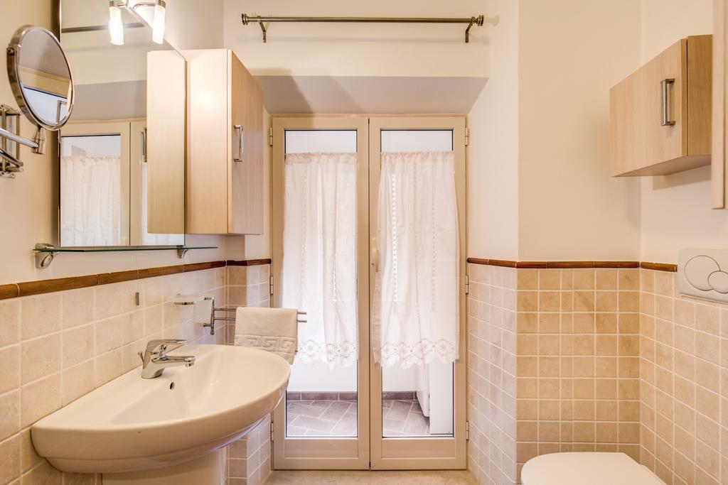Apartment Appartamento Via Del Monte Della Farina