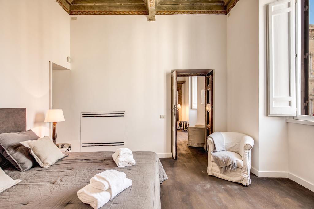 Piazza Farnese Exclusive View 2 Bedroom En *
