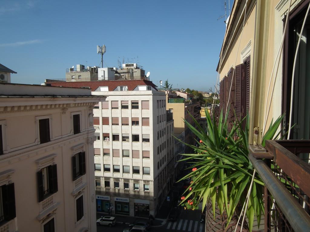 Anthony House, Anthony Floor 3, Castro Pretorio Rome
