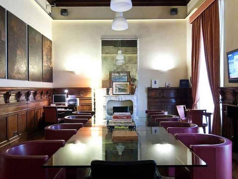 Rex Hotel 4*