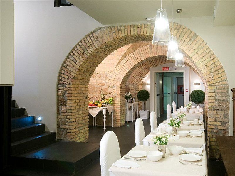 Hotell Metropolis - Di Charme Roma