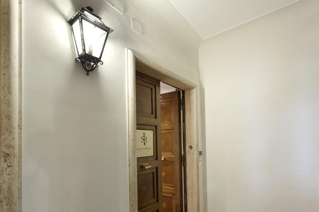 Secret Rhome