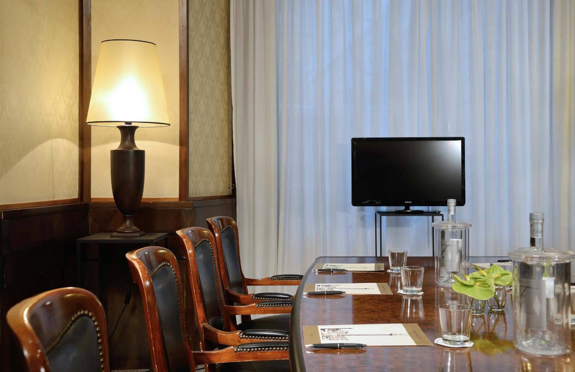 Hotel Colonna Palace