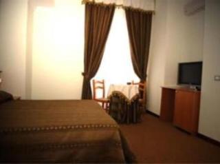 Delia Hotel 2*