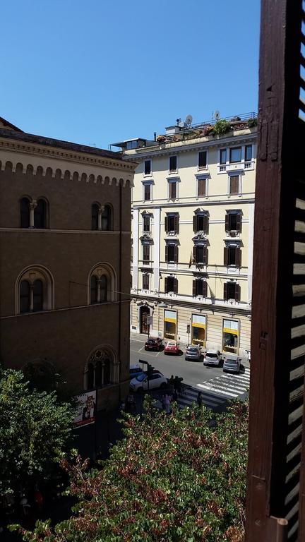 Cola Di Rienzo Alojamento de Acomodação e Pequeno-almoço Roma