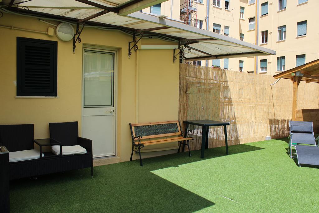 Pyramid Hotell 3*