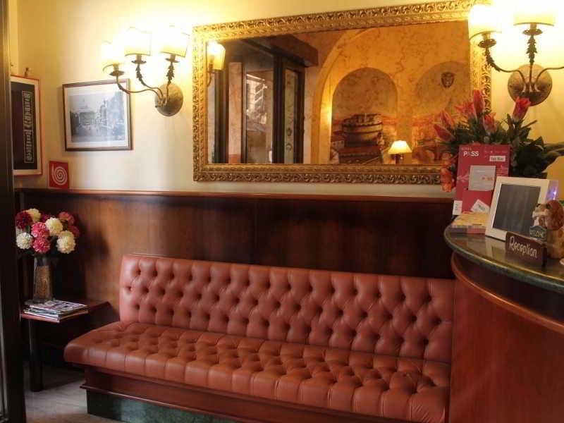 Assisi Hotel 3*