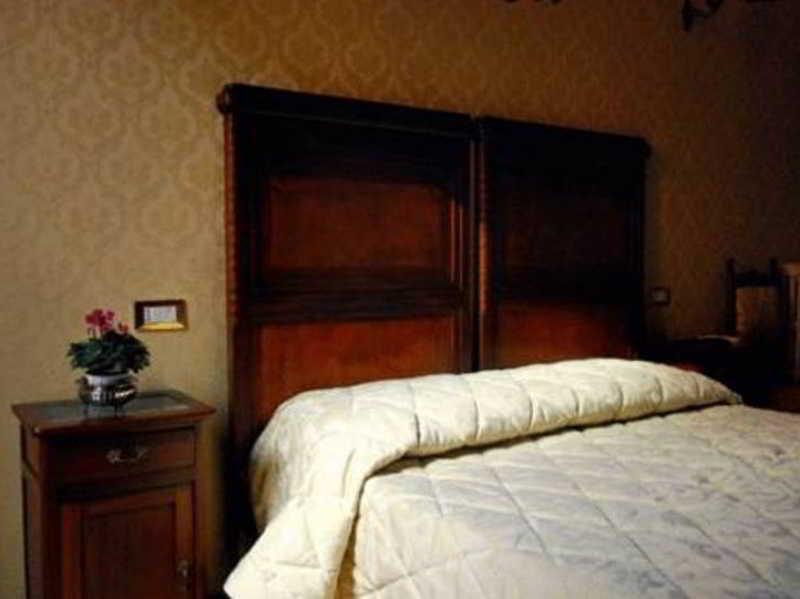 Affreschi Su Luxury Bed and breakfast Roma